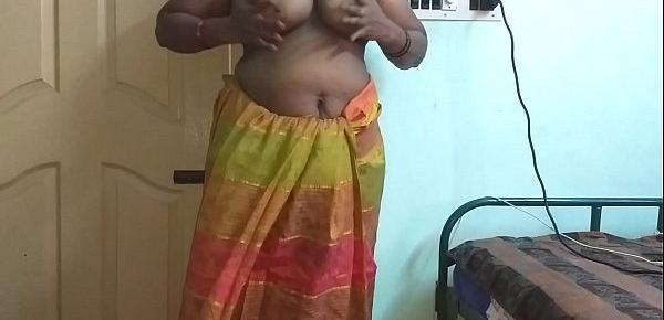  Indian desi maid f. to show her natural tits to home owner